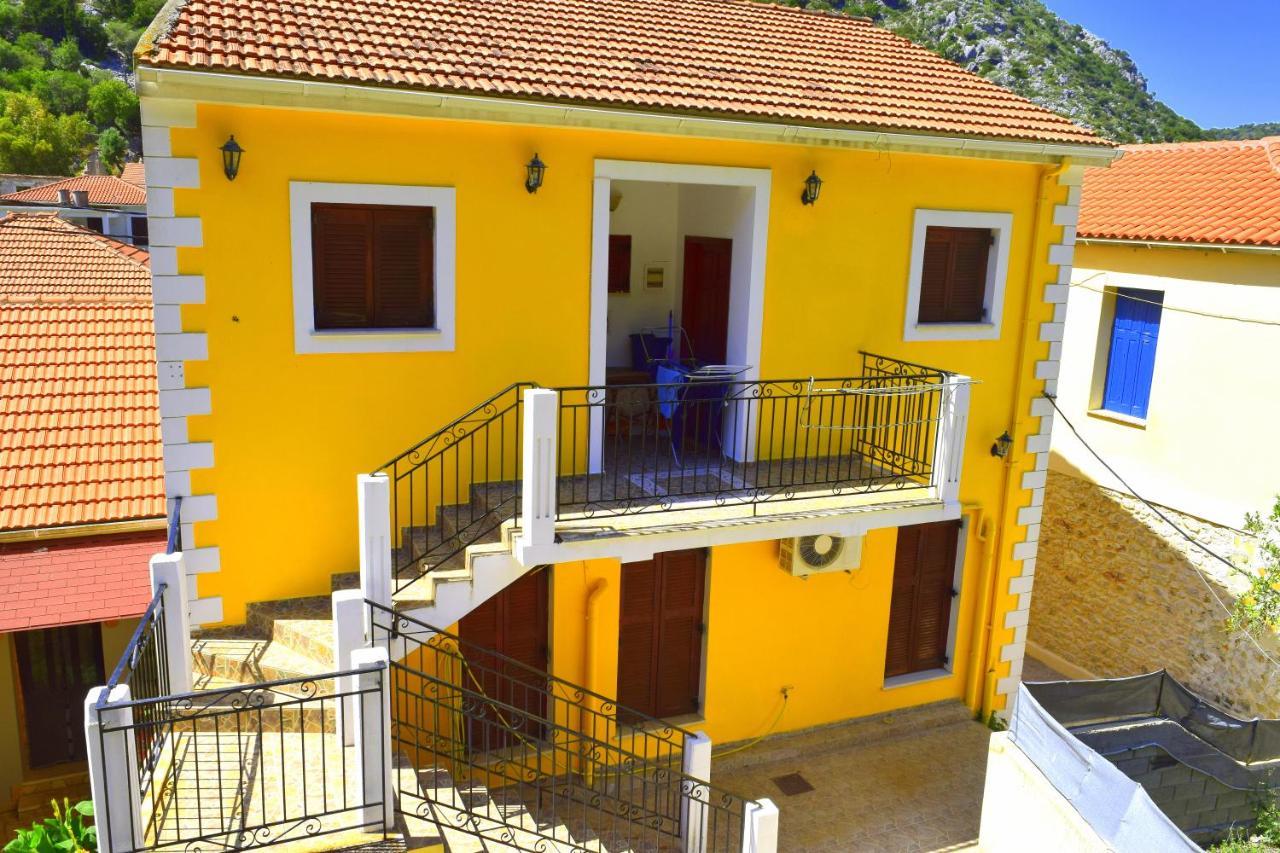 Dourios Ippos Hébergement de vacances